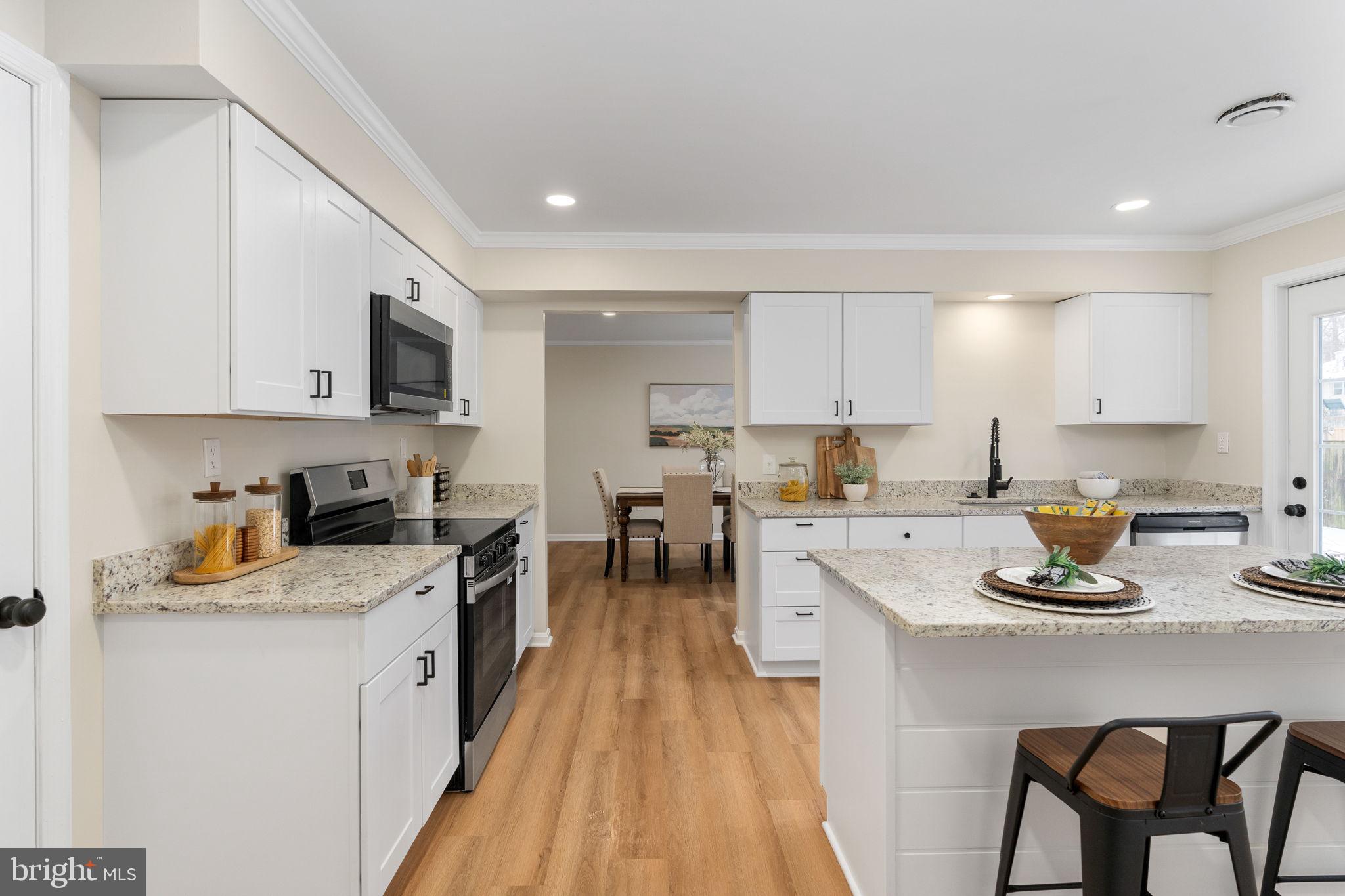 GRAHAM PARK SHORES - Residential