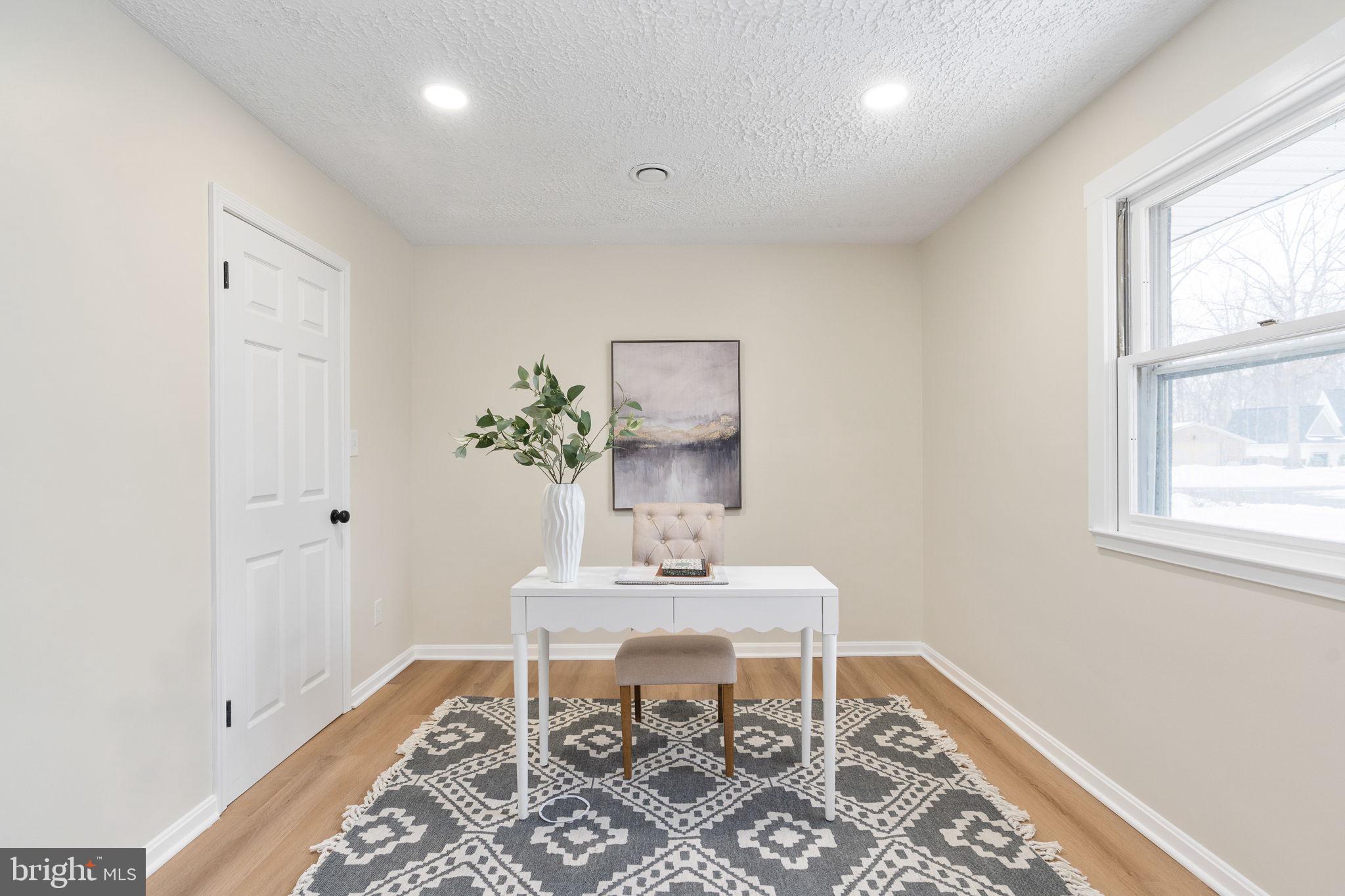 GRAHAM PARK SHORES - Residential