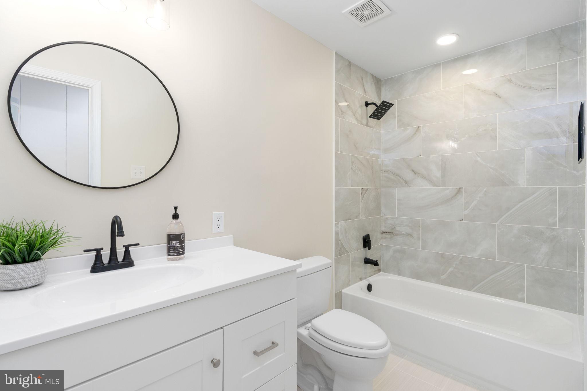 GRAHAM PARK SHORES - Residential