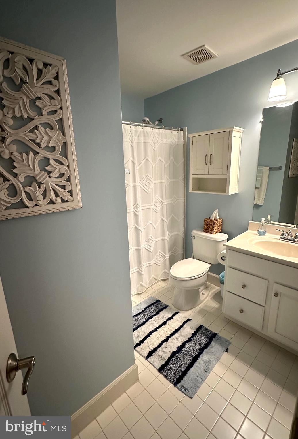 COLES RUN MANOR - Residential