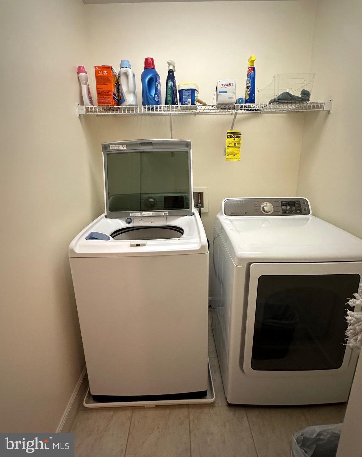 COLES RUN MANOR - Residential