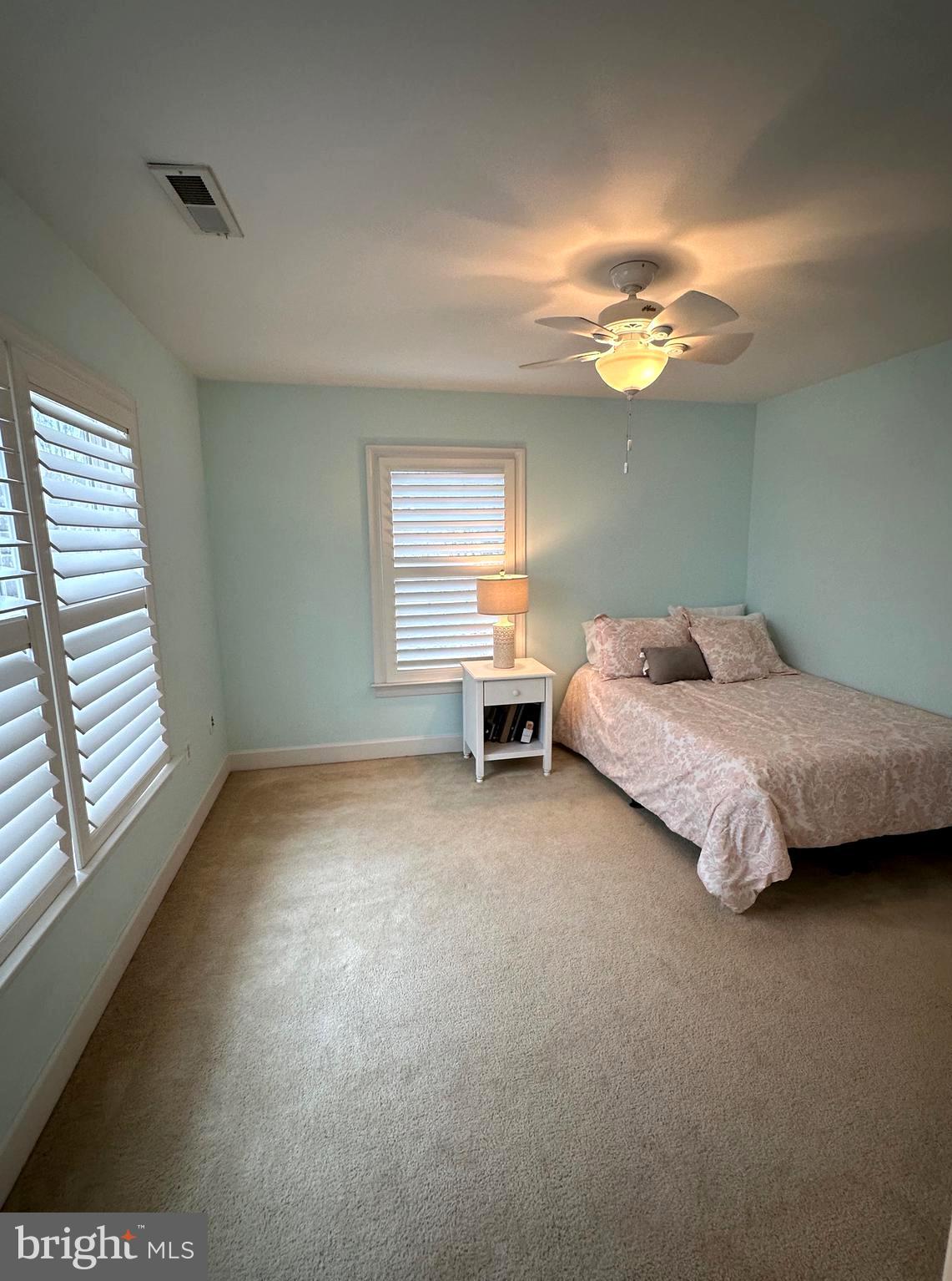 COLES RUN MANOR - Residential