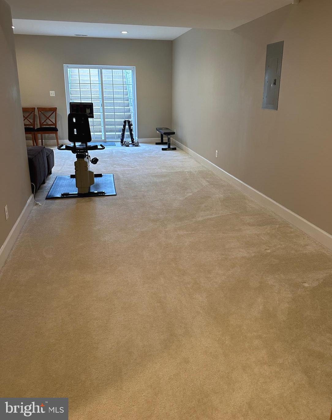 COLES RUN MANOR - Residential