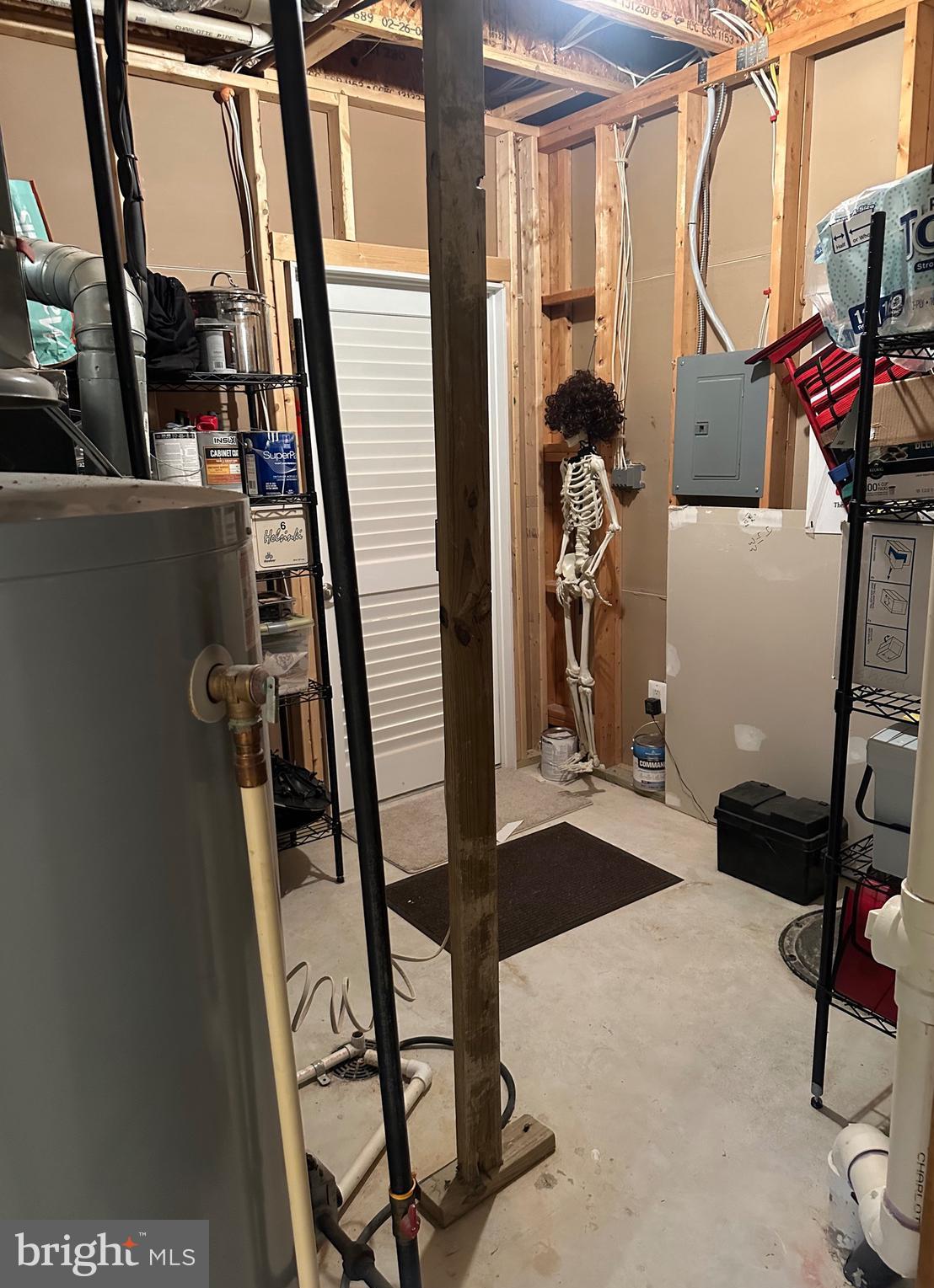 COLES RUN MANOR - Residential