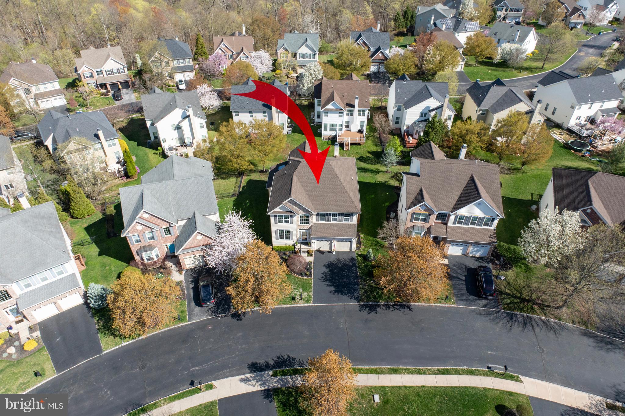 RIVERCREST - Residential