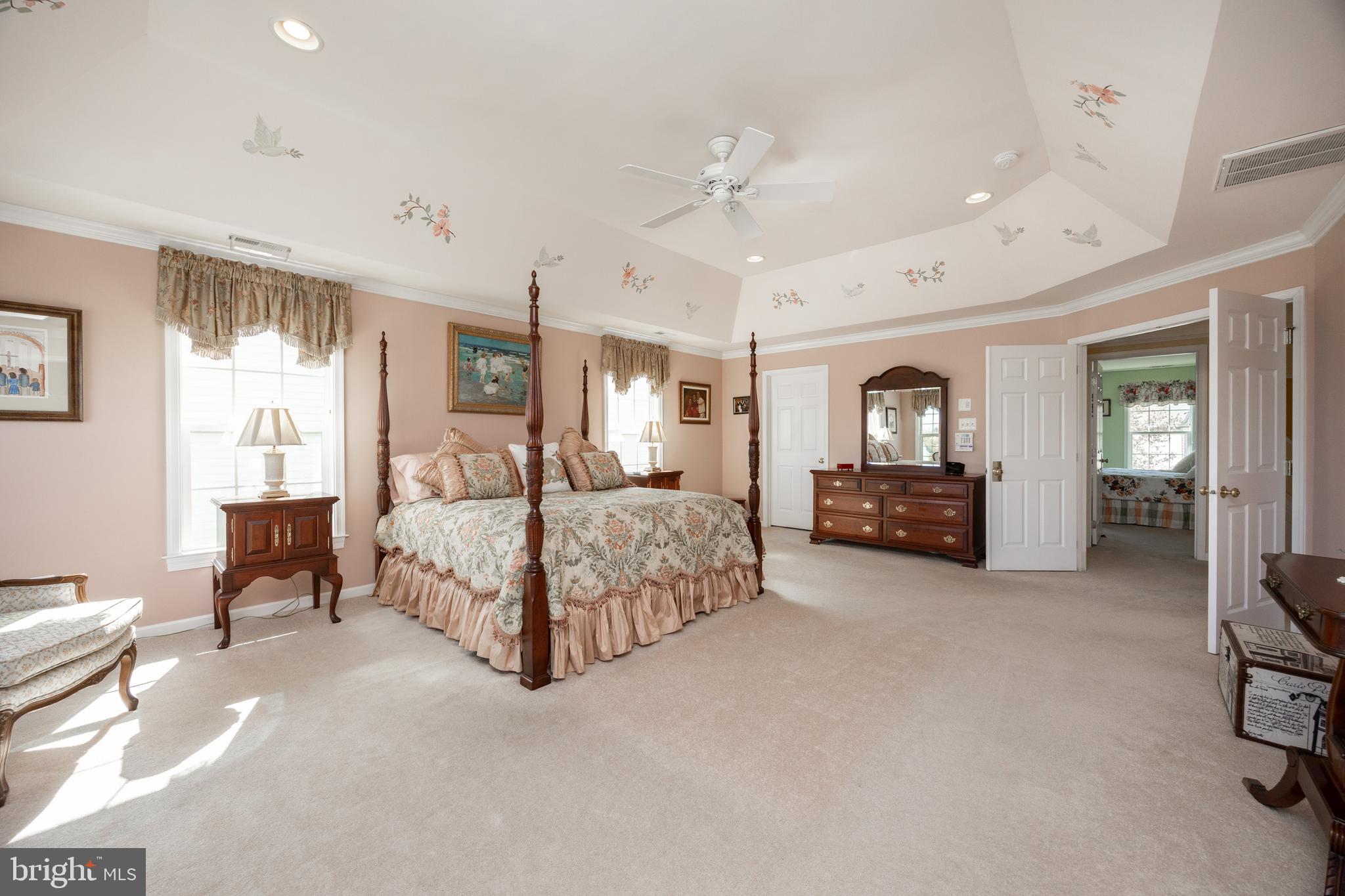 RIVERCREST - Residential