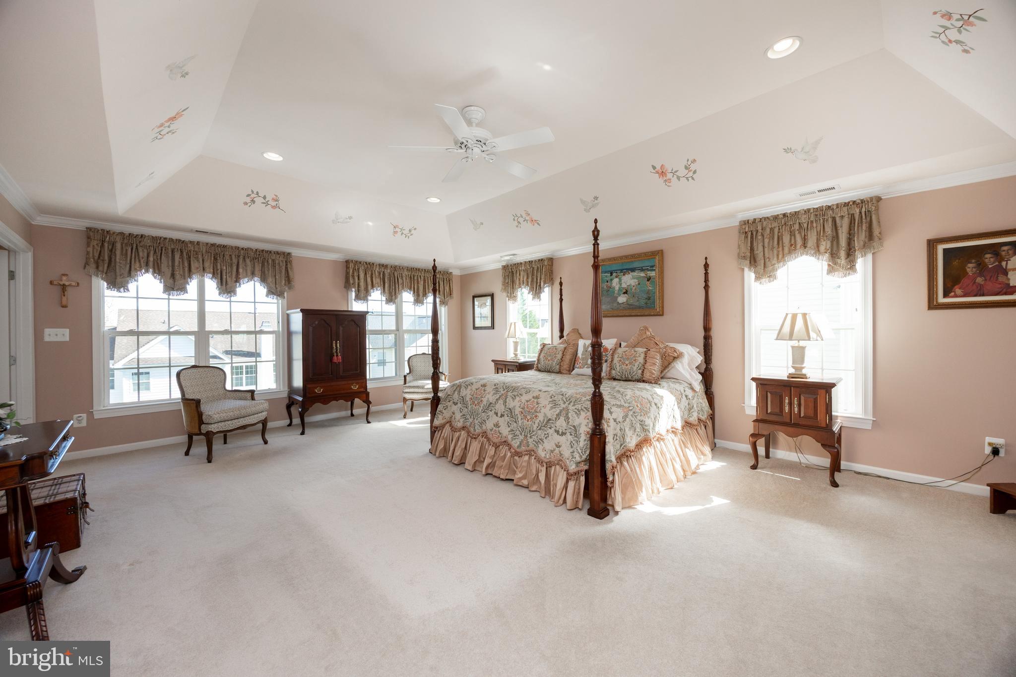 RIVERCREST - Residential