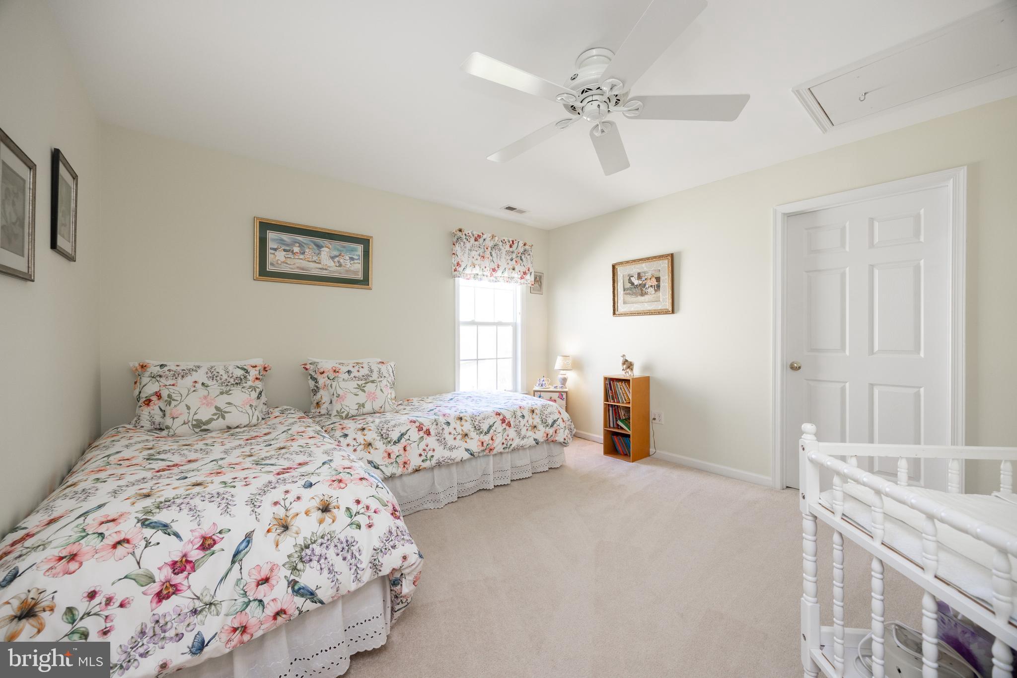 RIVERCREST - Residential