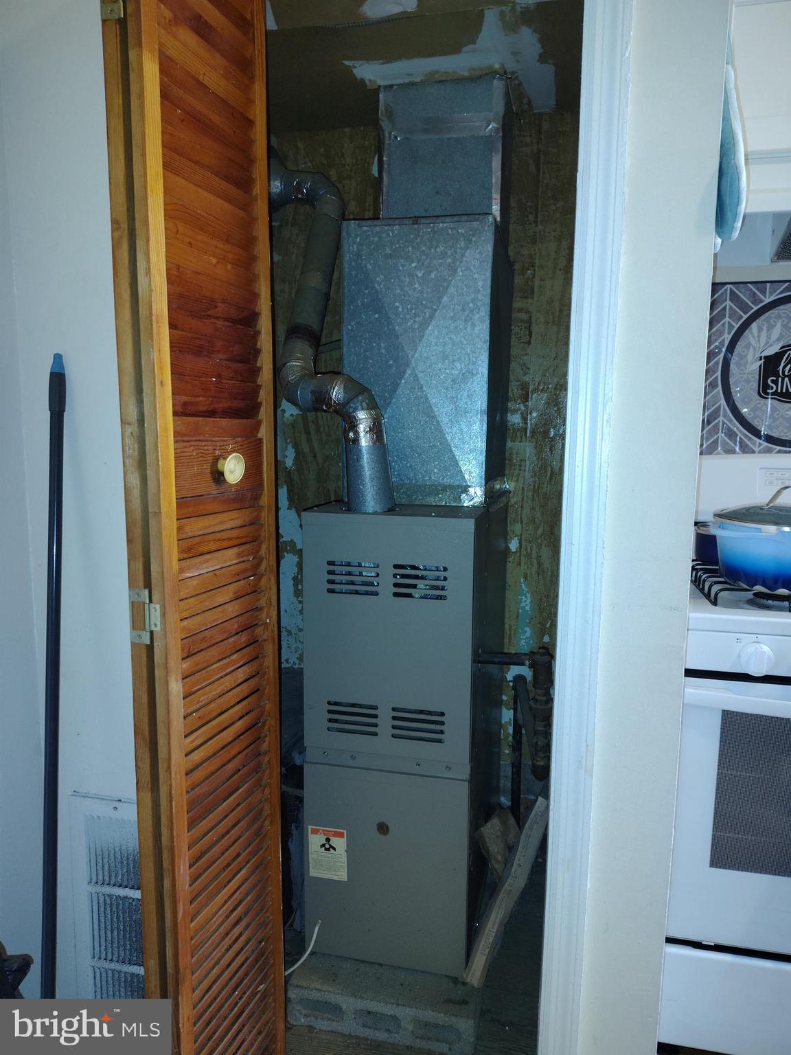 TEMPLE UNIVERSITY - Commercial Sale