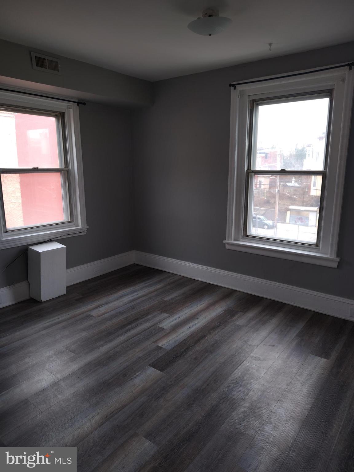 TEMPLE UNIVERSITY - Commercial Sale