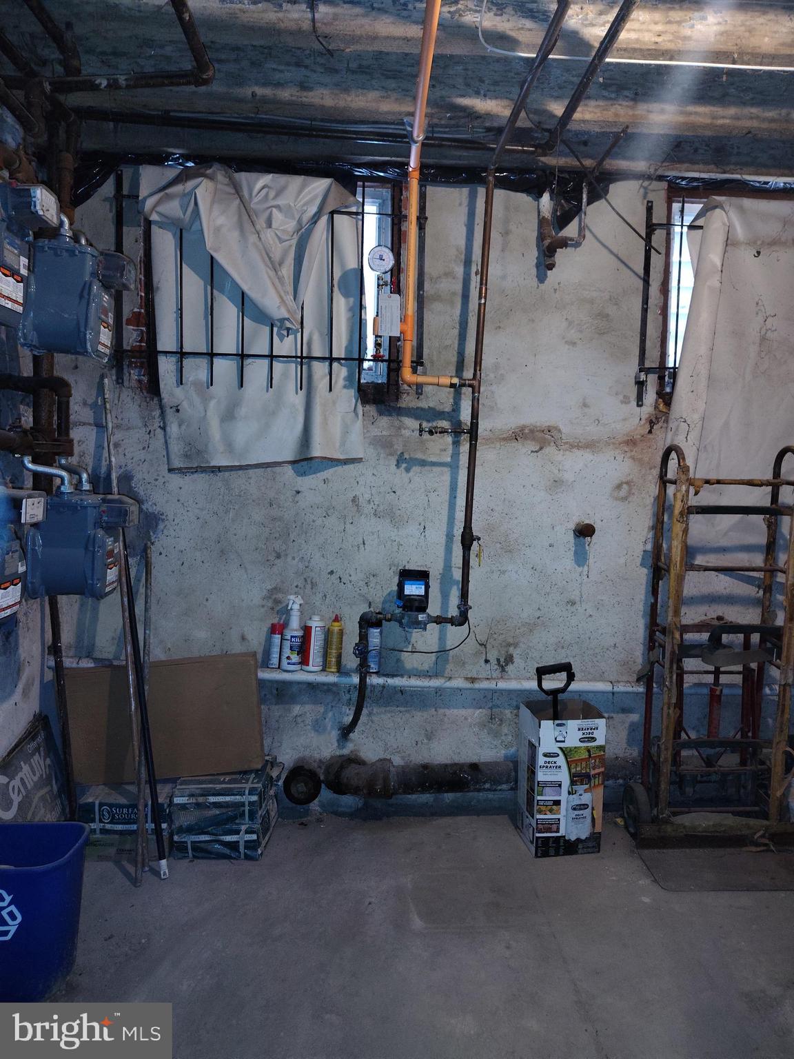 TEMPLE UNIVERSITY - Commercial Sale