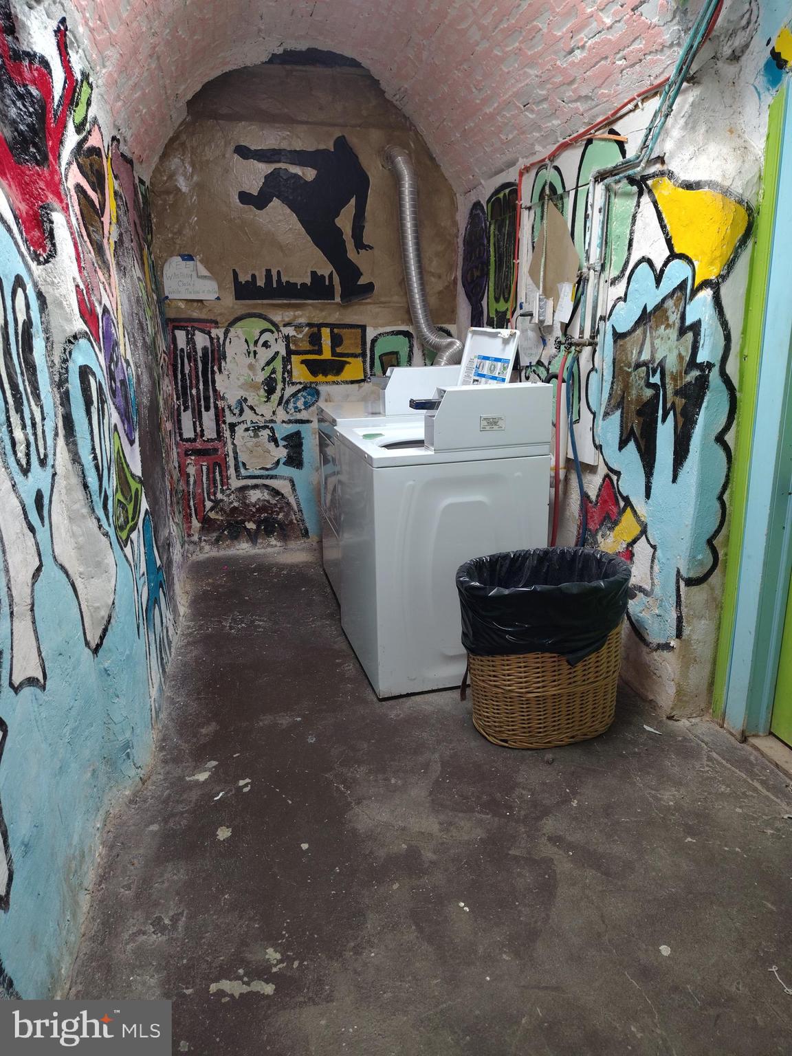 TEMPLE UNIVERSITY - Commercial Sale