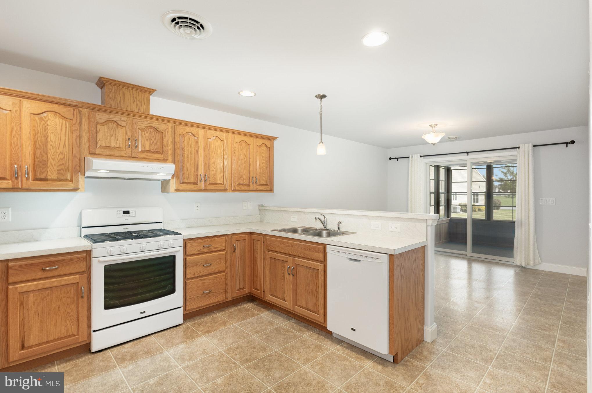 ALDEN PLACE - Residential