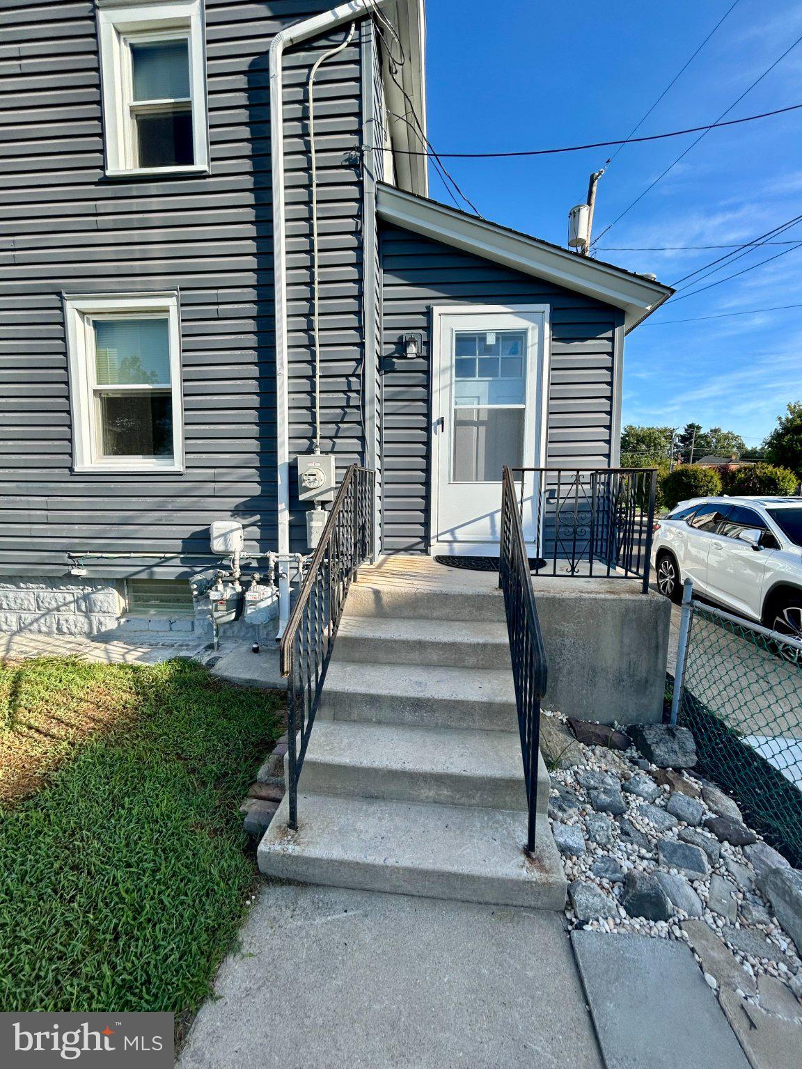 13 REPAUNO AVENUE S