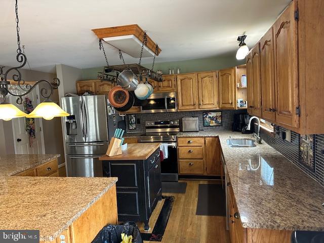 FERNDALE FARMS - Residential