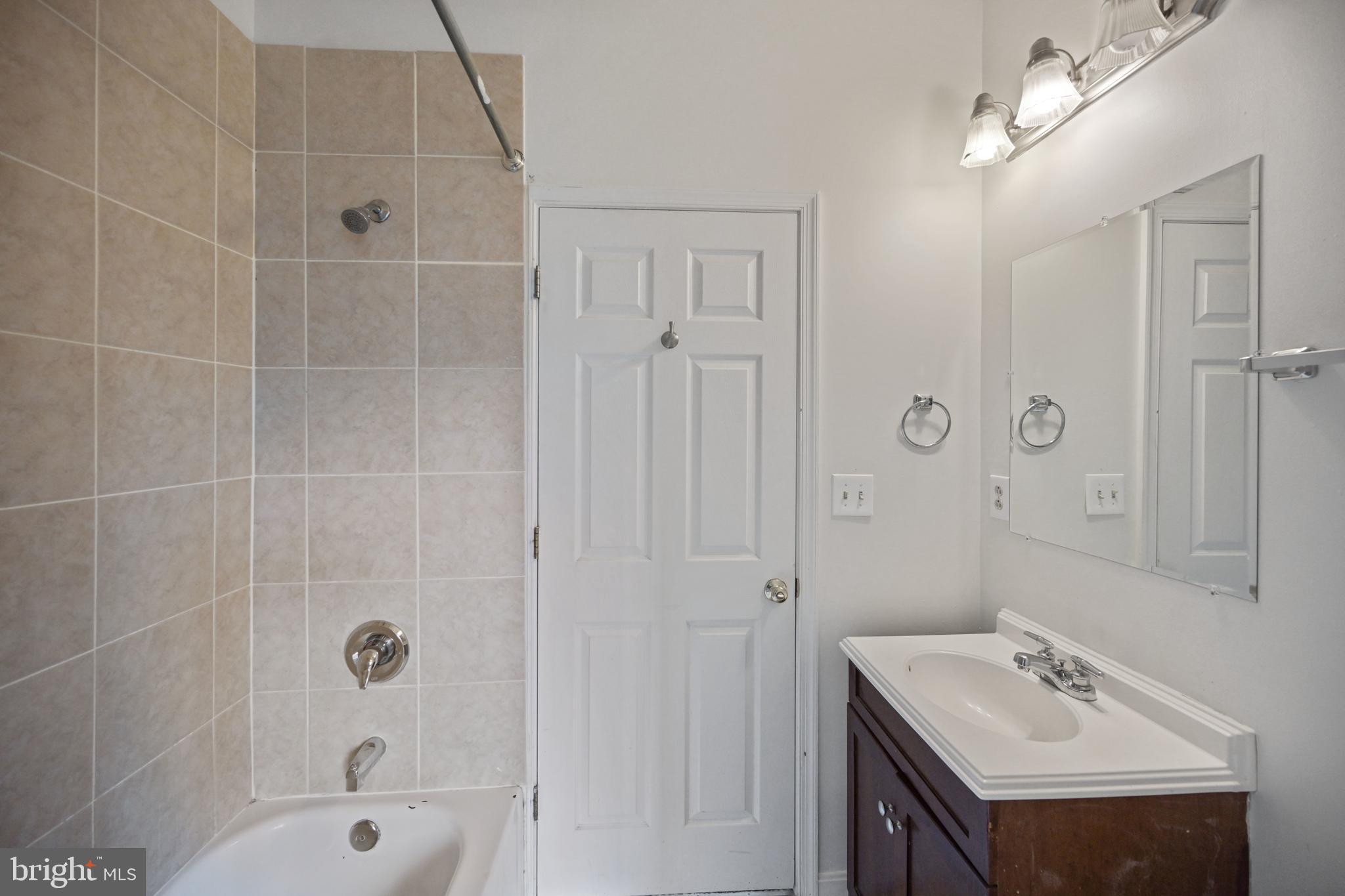 RESERVOIR HILL HISTORIC DISTRICT - Residential