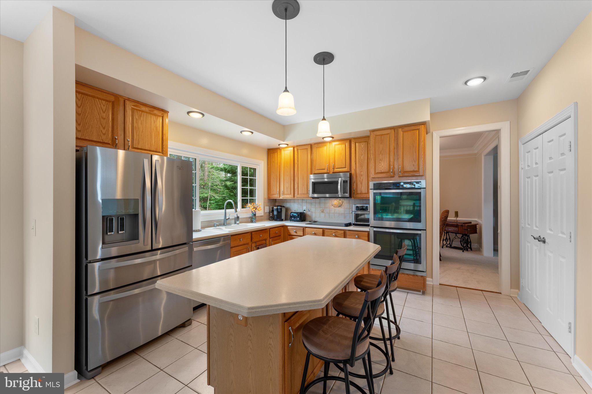 MEADOWBROOK WOODS - Residential