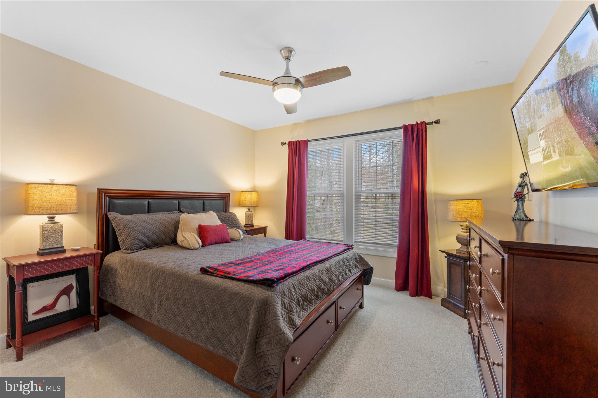 MEADOWBROOK WOODS - Residential