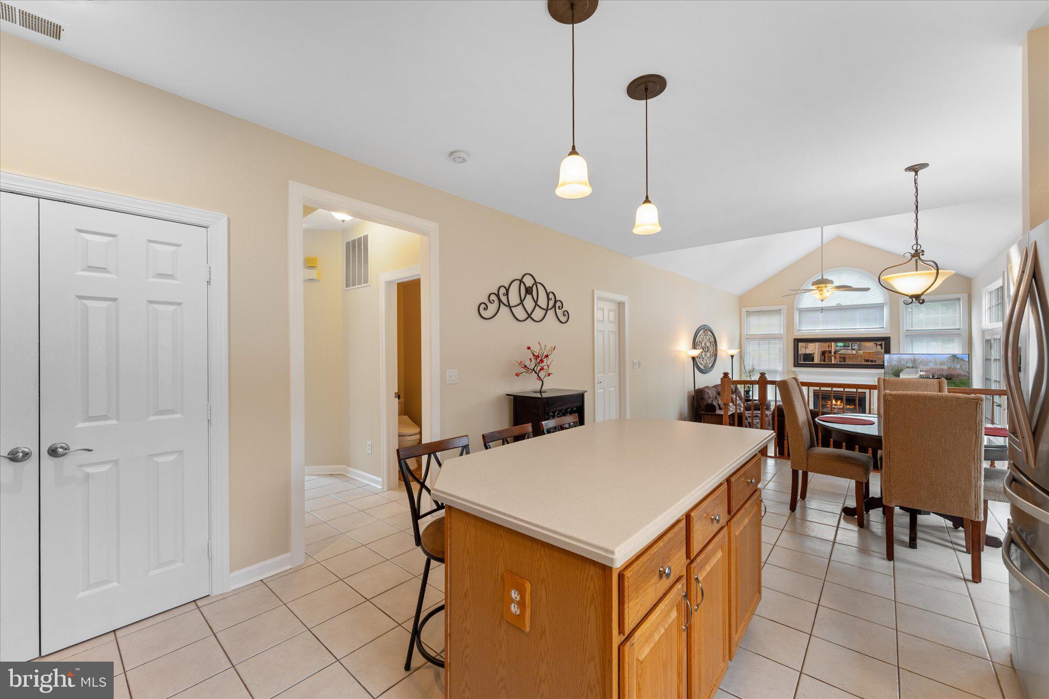 MEADOWBROOK WOODS - Residential