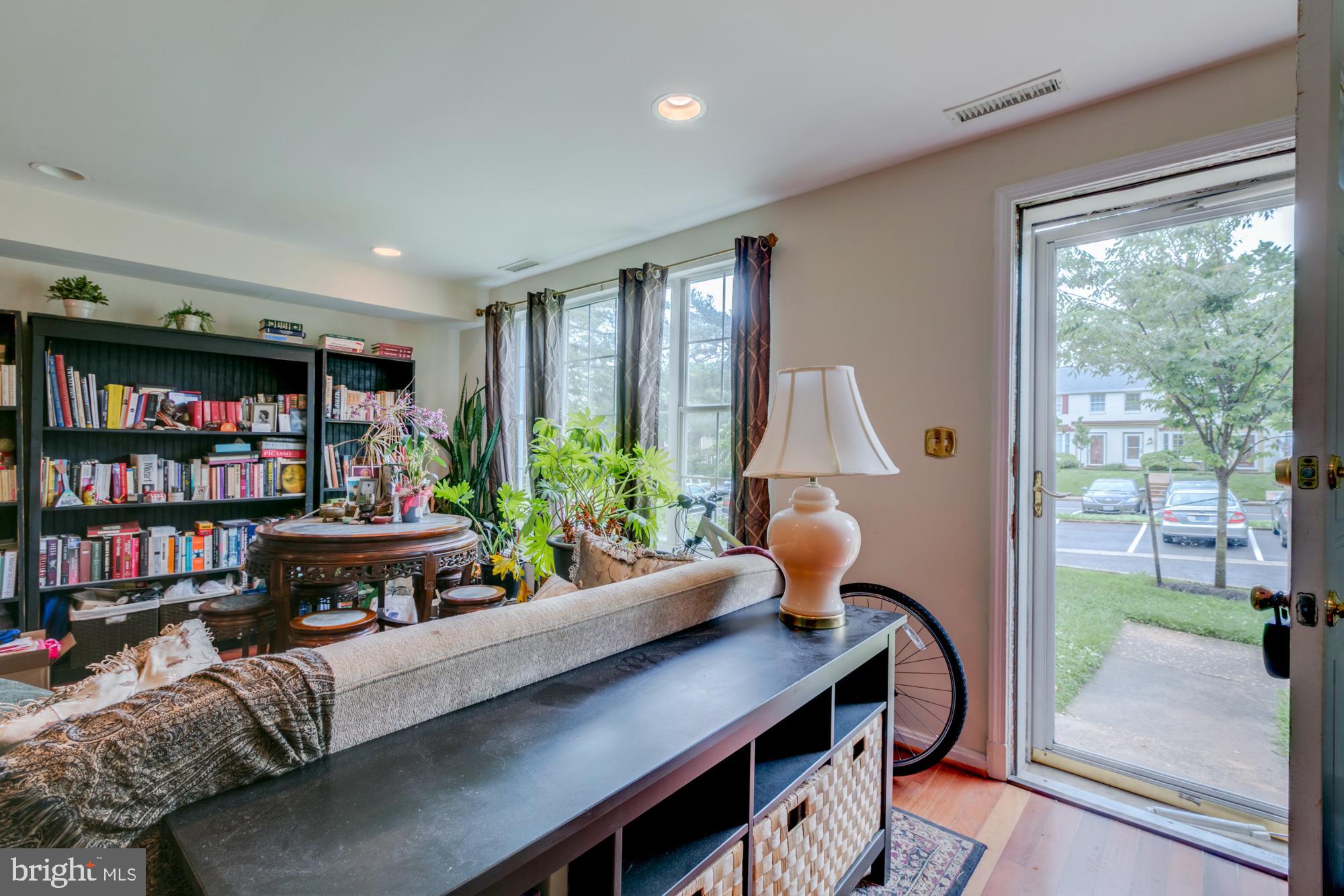 FAIRLINGTON TOWNE - Residential Lease