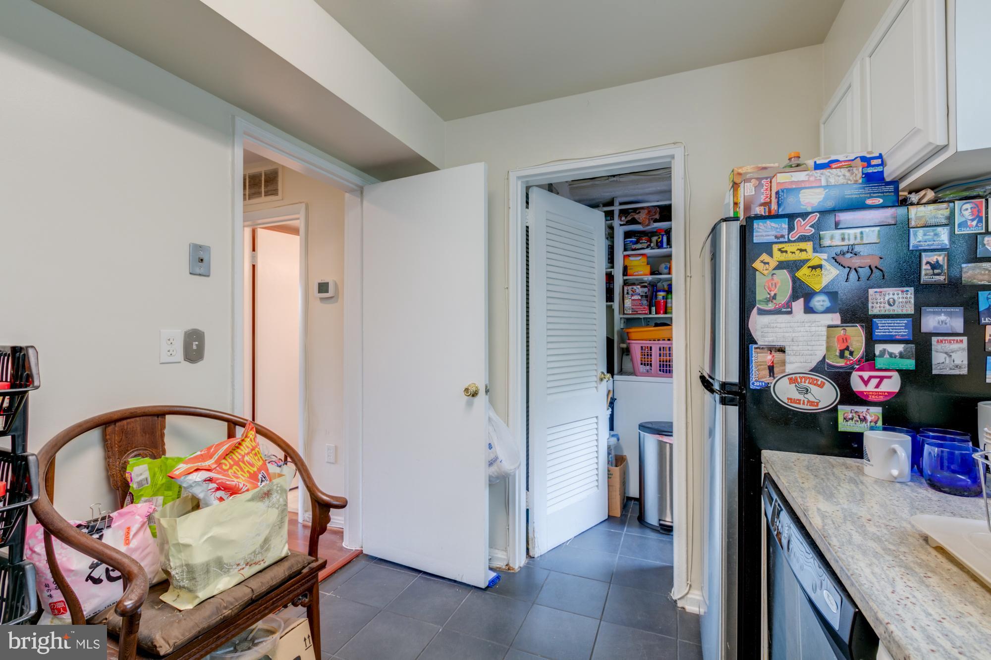 FAIRLINGTON TOWNE - Residential Lease