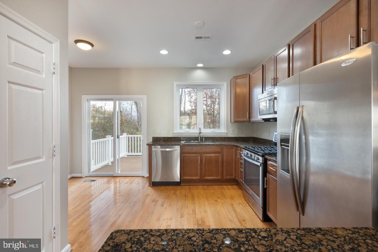 BRAMBLETON - Residential Lease