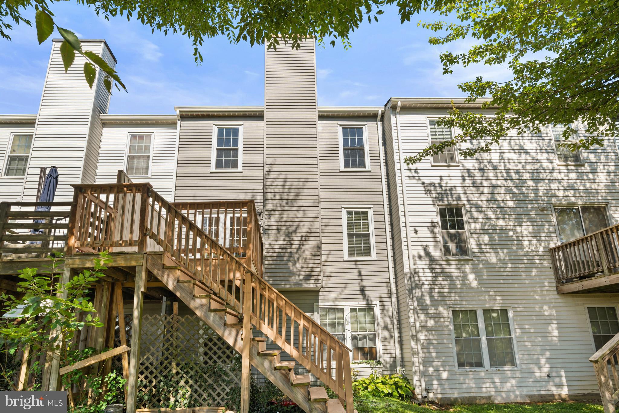 GREENHILLS - Residential