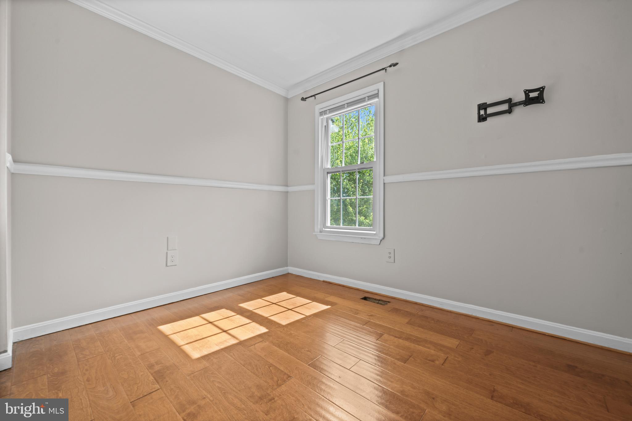 GREENHILLS - Residential