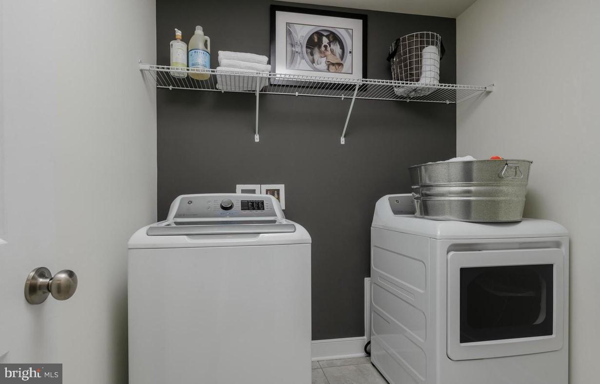 RIPPON LANDING - Residential