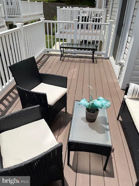 RIPPON LANDING - Residential