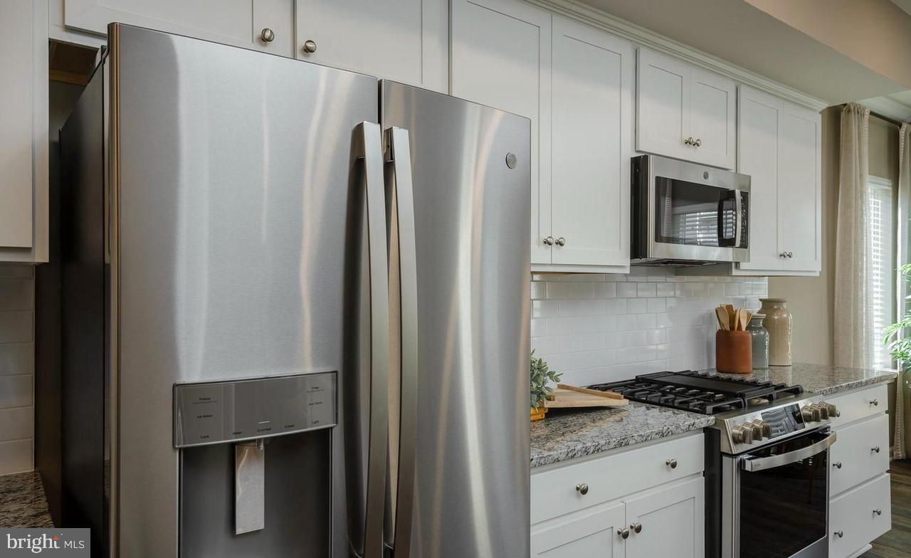 RIPPON LANDING - Residential