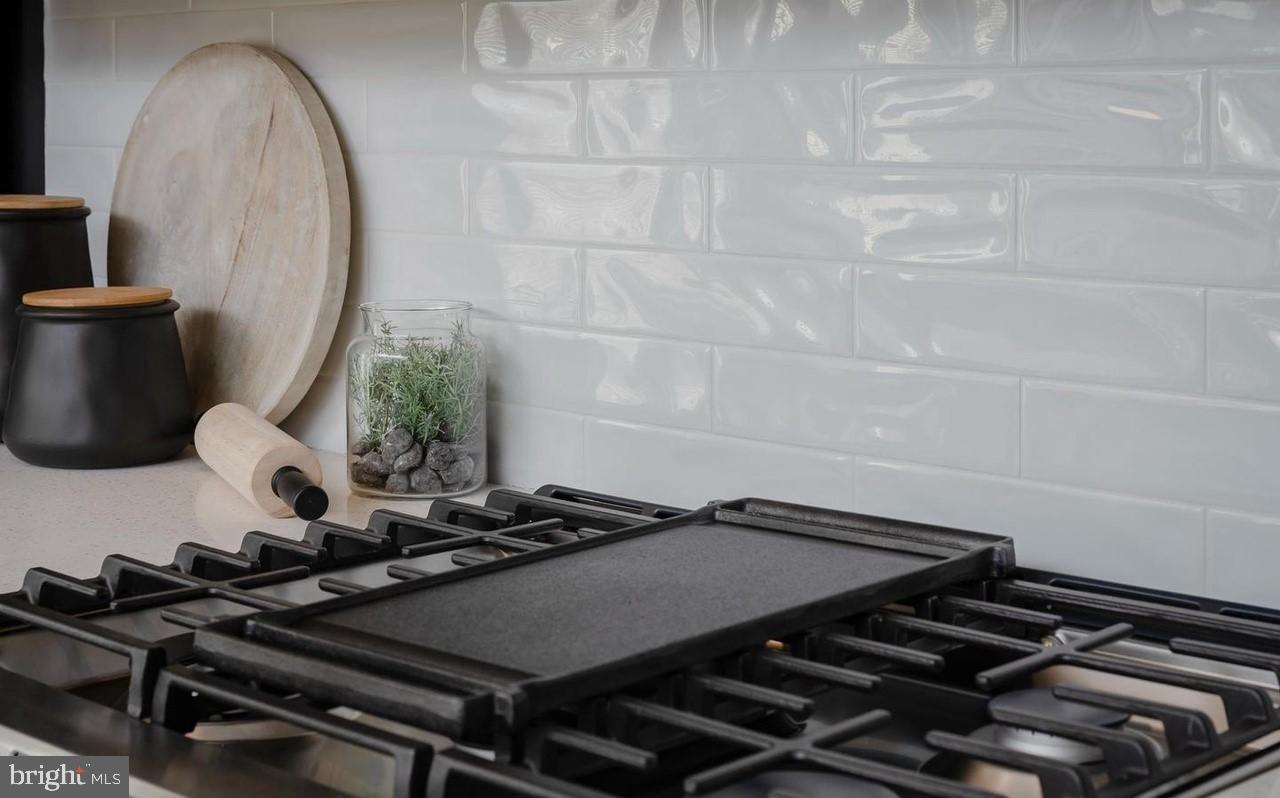 RIPPON LANDING - Residential