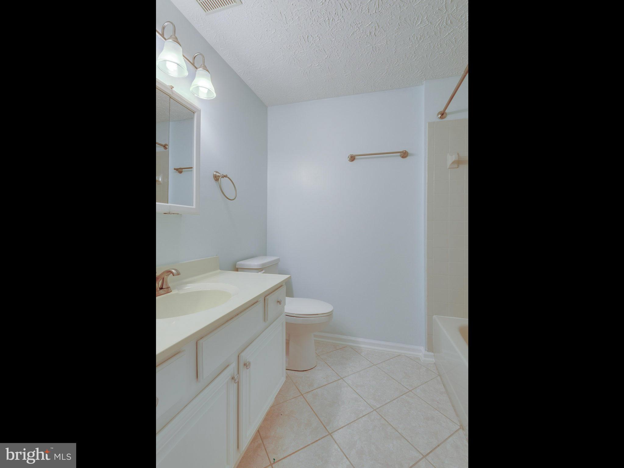 POTOMAC FAIRWAYS - Residential