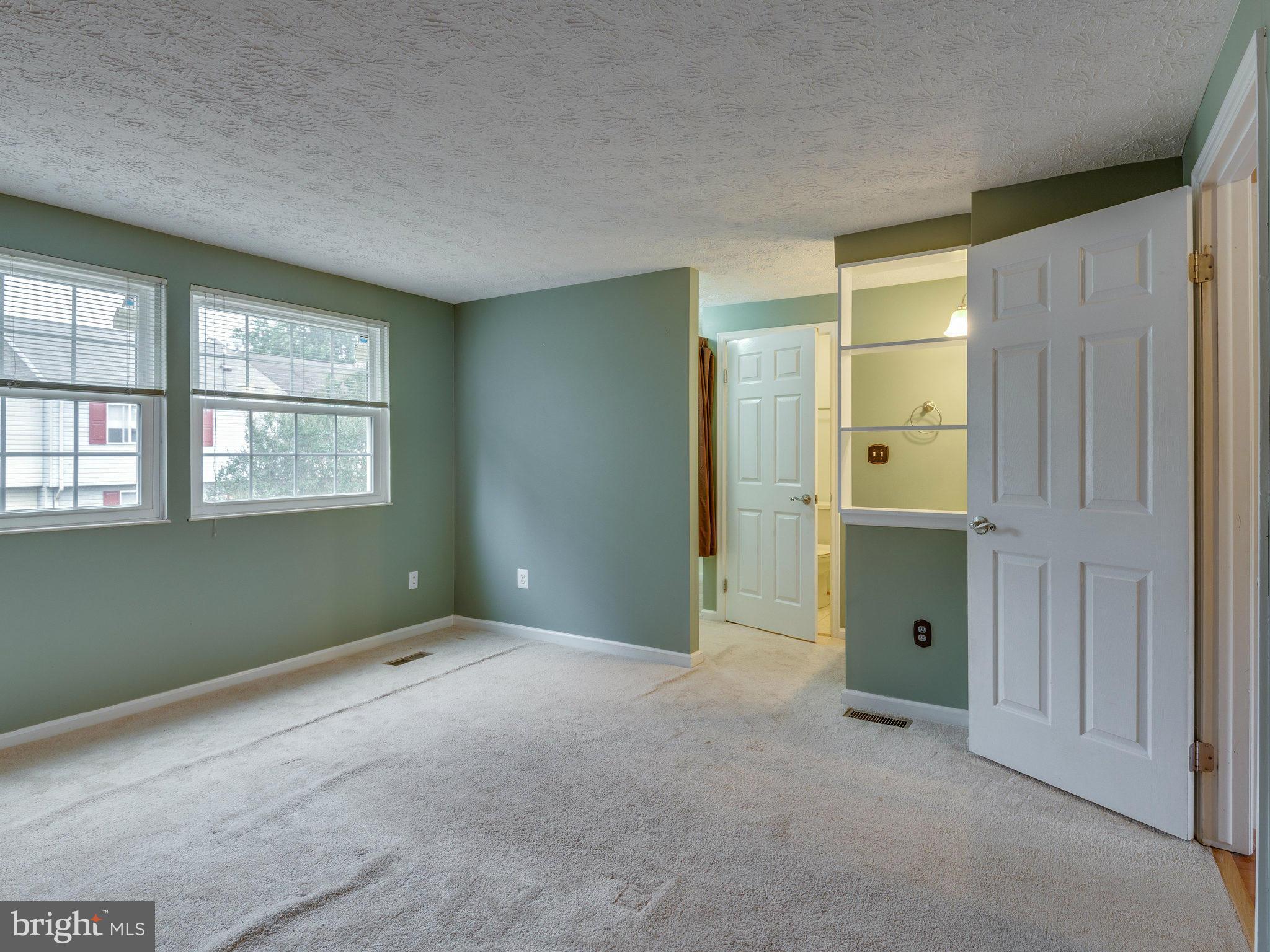 POTOMAC FAIRWAYS - Residential