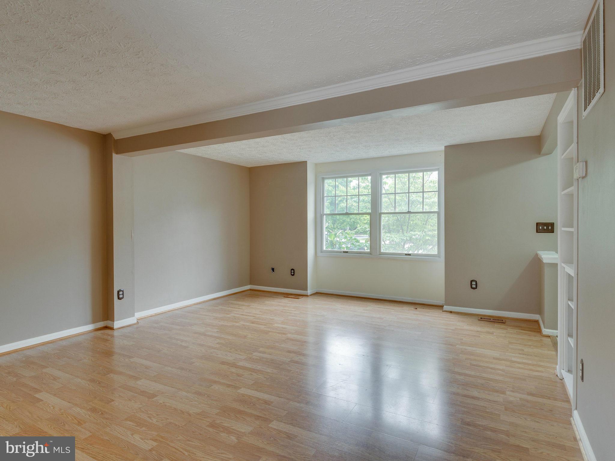 POTOMAC FAIRWAYS - Residential