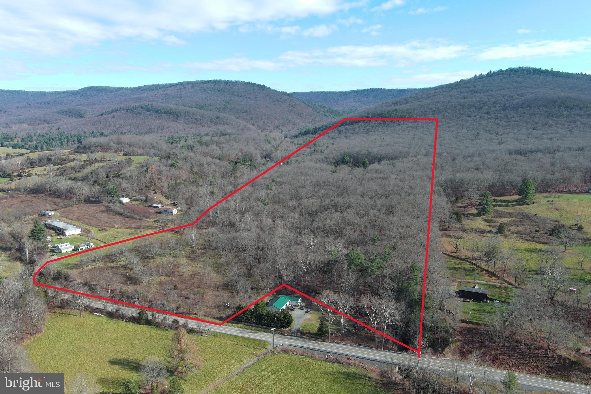 NONE UNRESTRICTED - Land