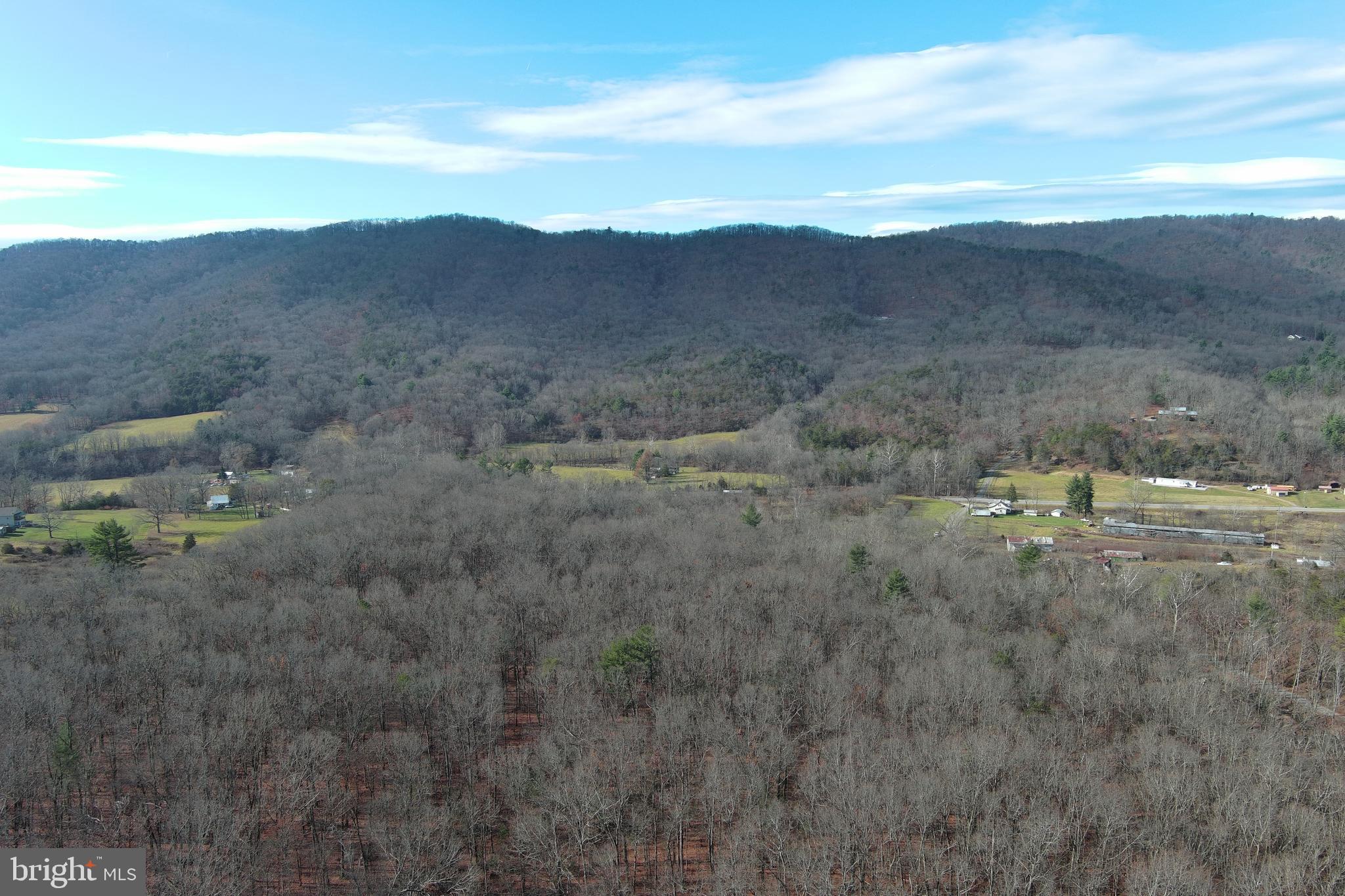 NONE UNRESTRICTED - Land