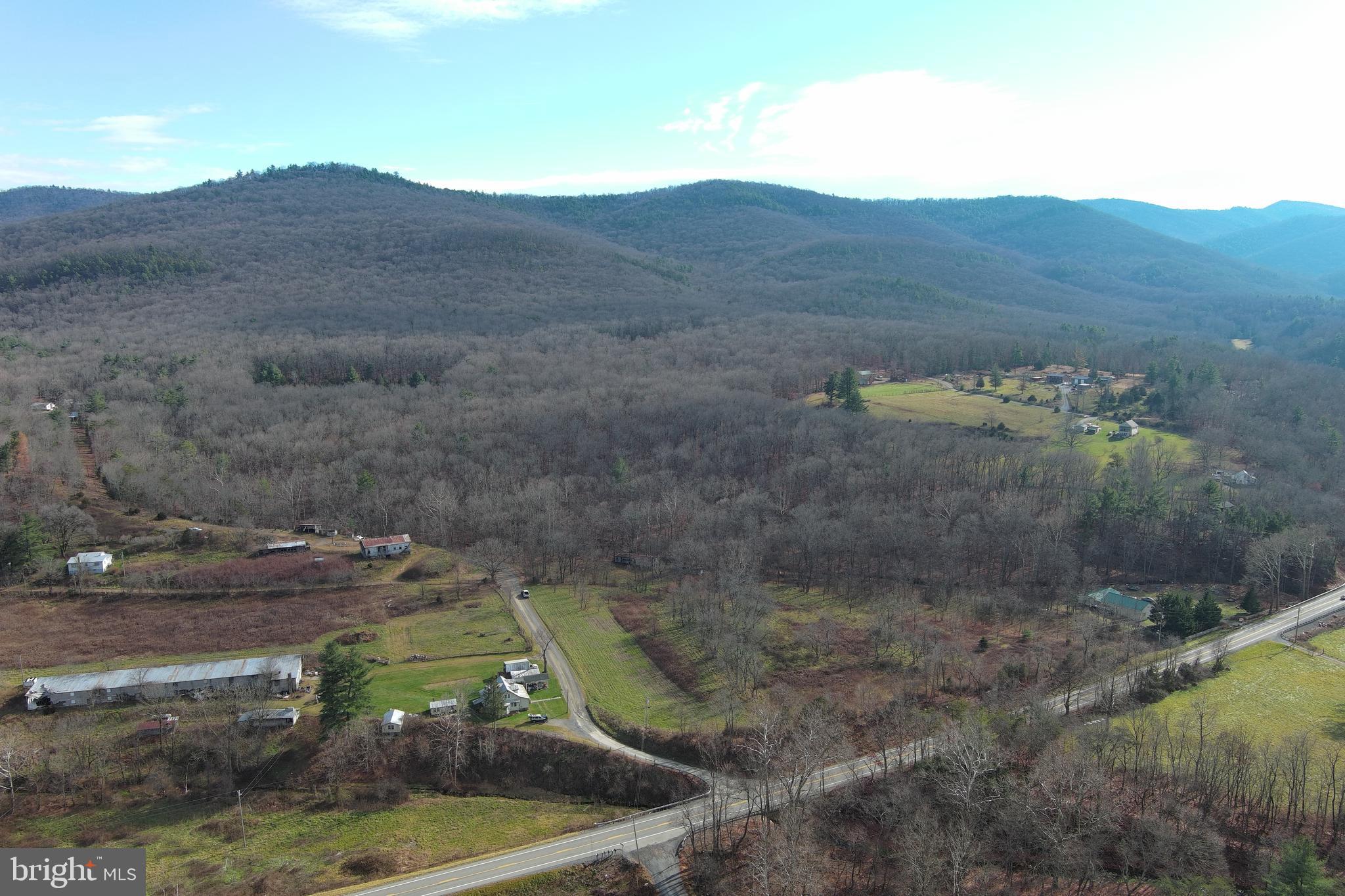 NONE UNRESTRICTED - Land