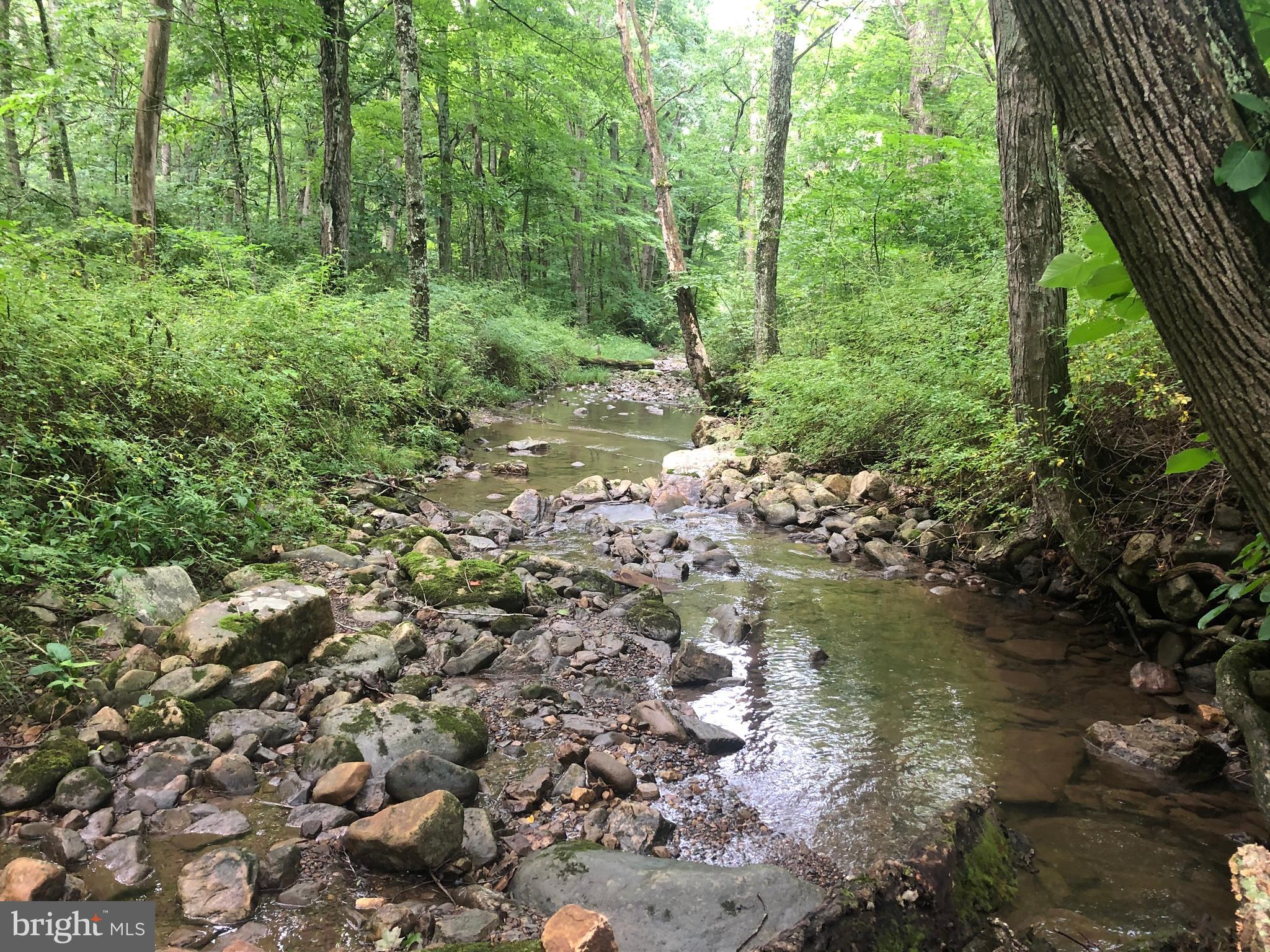 NONE UNRESTRICTED - Land