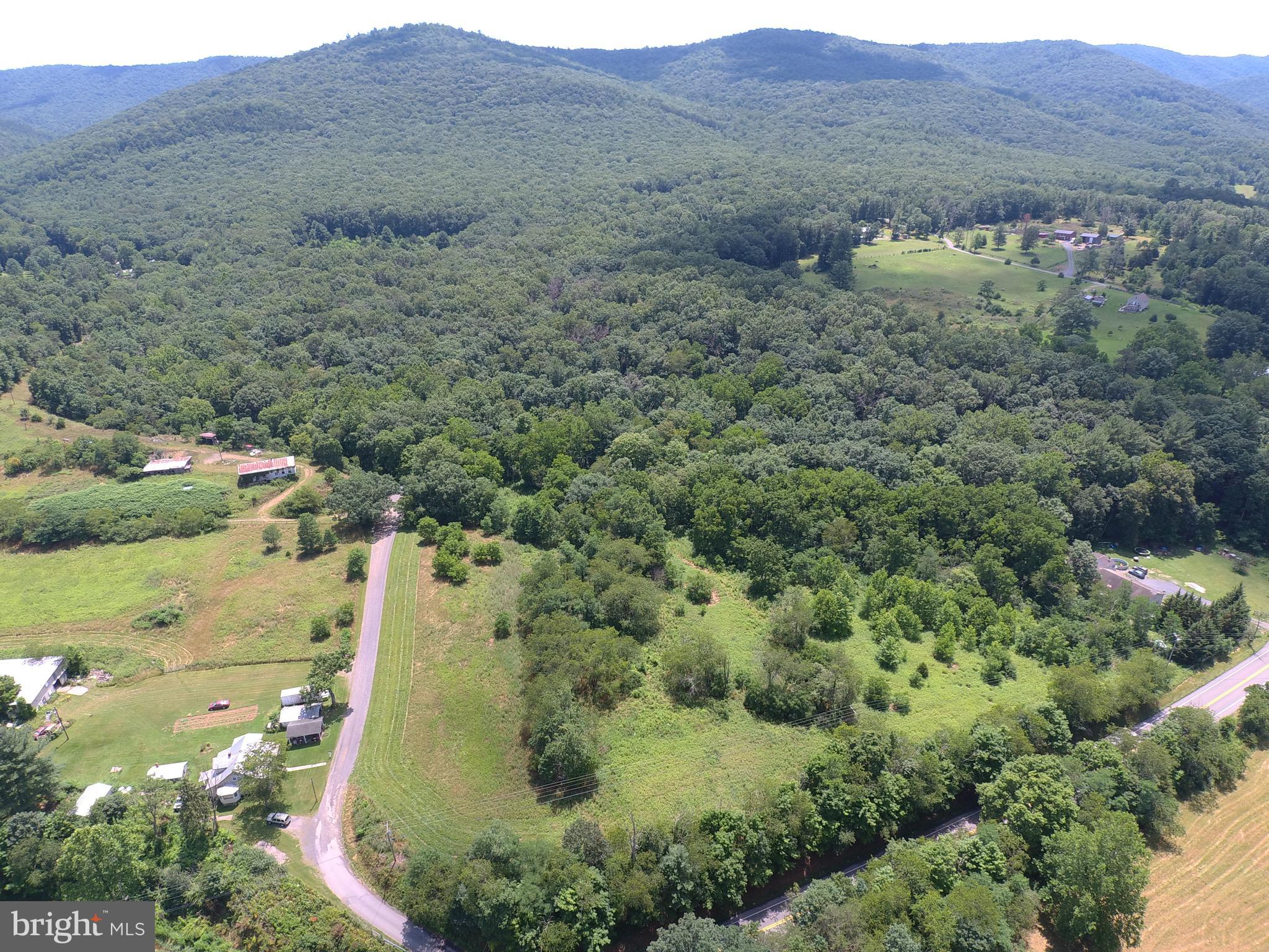 NONE UNRESTRICTED - Land