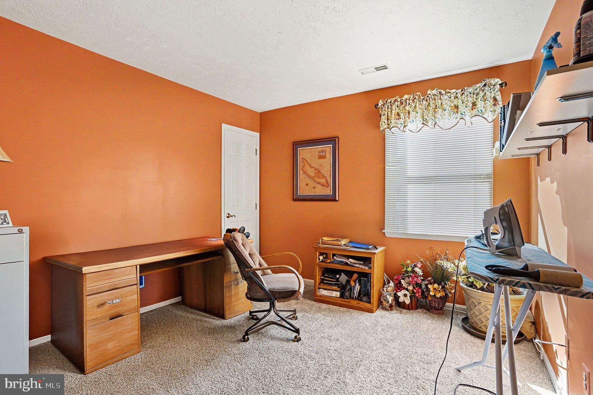 LONGMEADOW - Residential