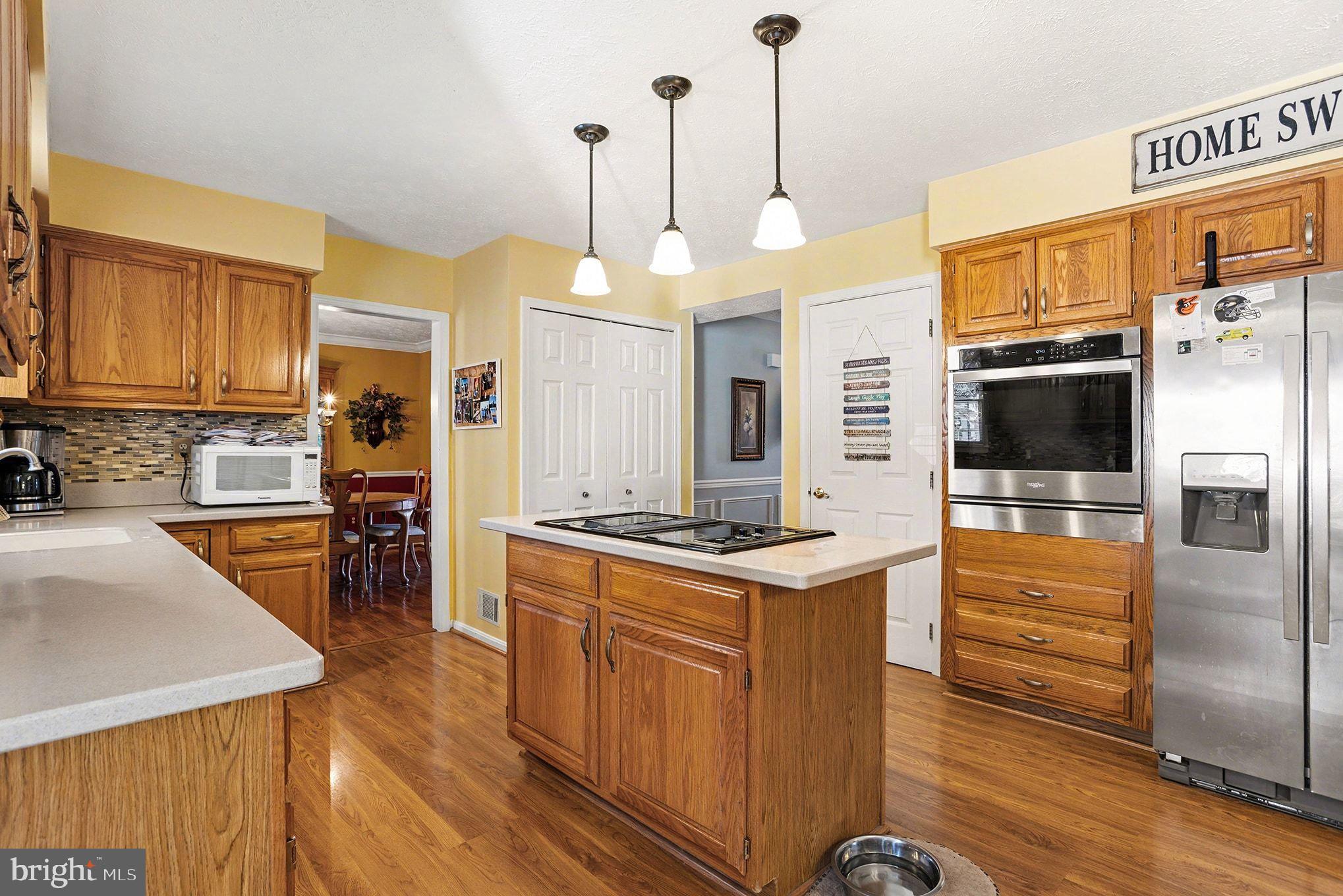 LONGMEADOW - Residential