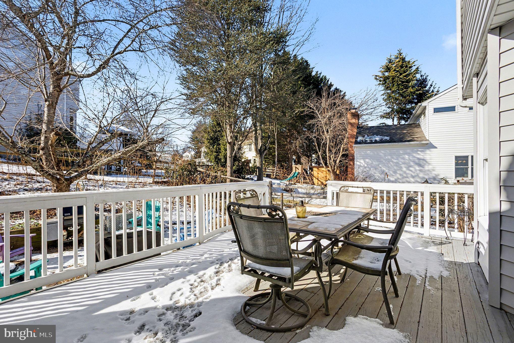 LONGMEADOW - Residential