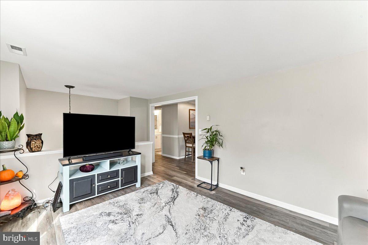 15 PARKER DRIVE