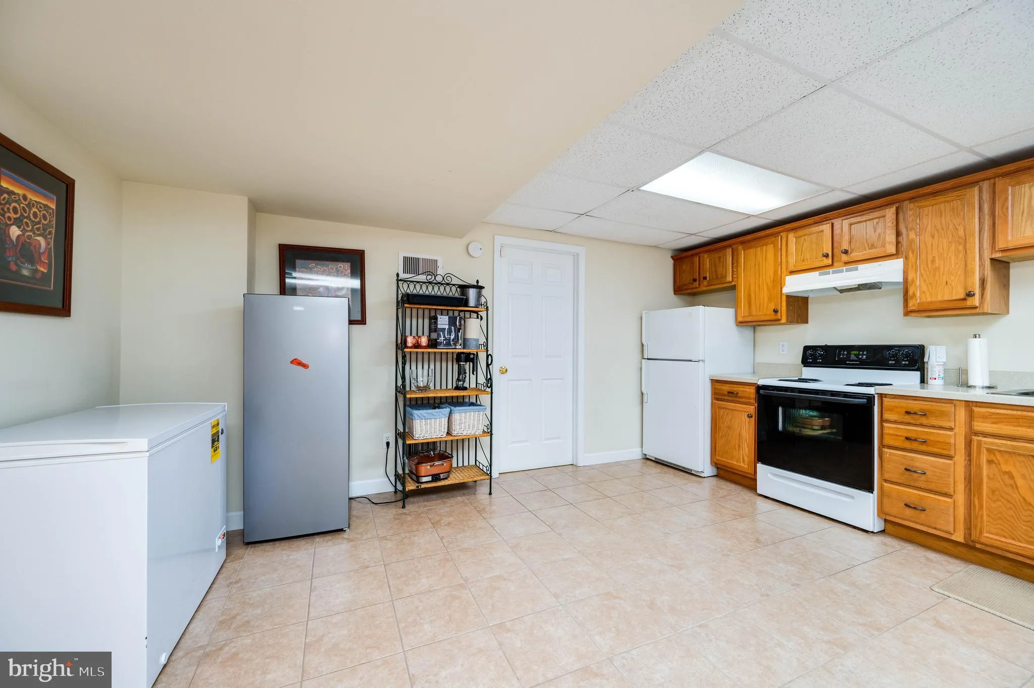 Blandon, Pennsylvania 19510, United States, 5 Bedrooms Bedrooms, ,4 BathroomsBathrooms,Residential,Pending,190914