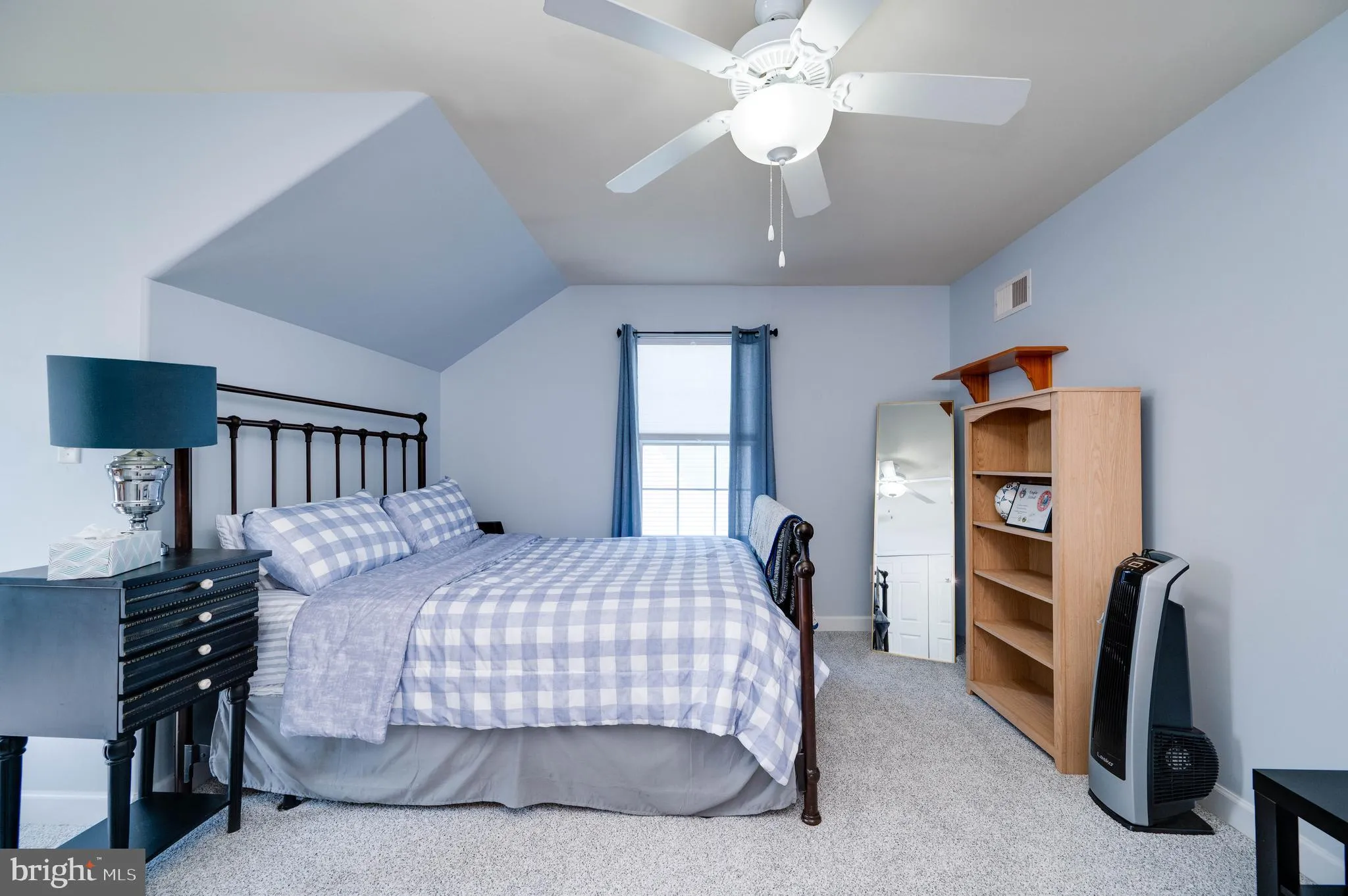 Blandon, Pennsylvania 19510, United States, 5 Bedrooms Bedrooms, ,4 BathroomsBathrooms,Residential,Pending,190914