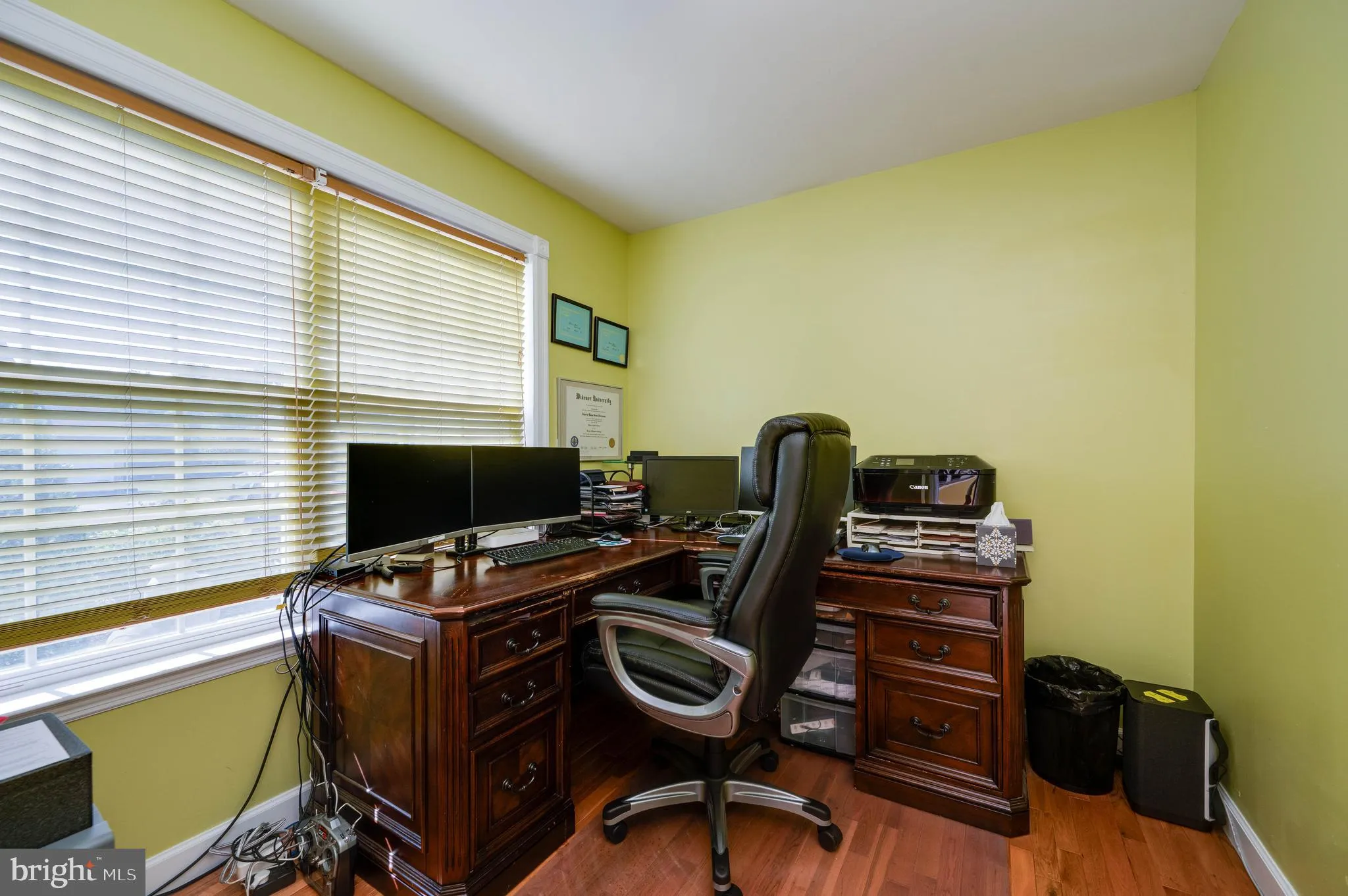 Blandon, Pennsylvania 19510, United States, 5 Bedrooms Bedrooms, ,4 BathroomsBathrooms,Residential,Pending,190914