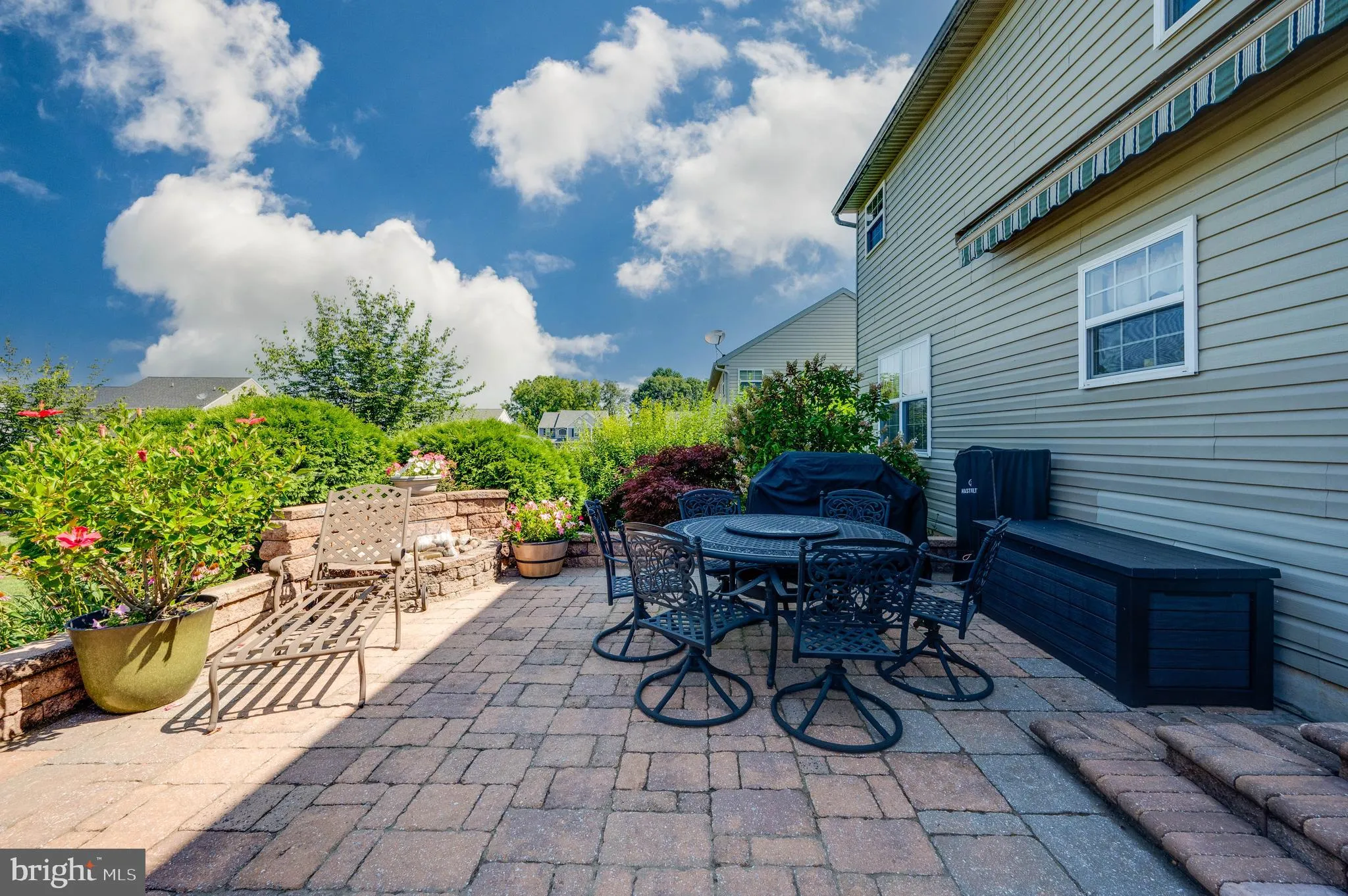 Blandon, Pennsylvania 19510, United States, 5 Bedrooms Bedrooms, ,4 BathroomsBathrooms,Residential,Pending,190914