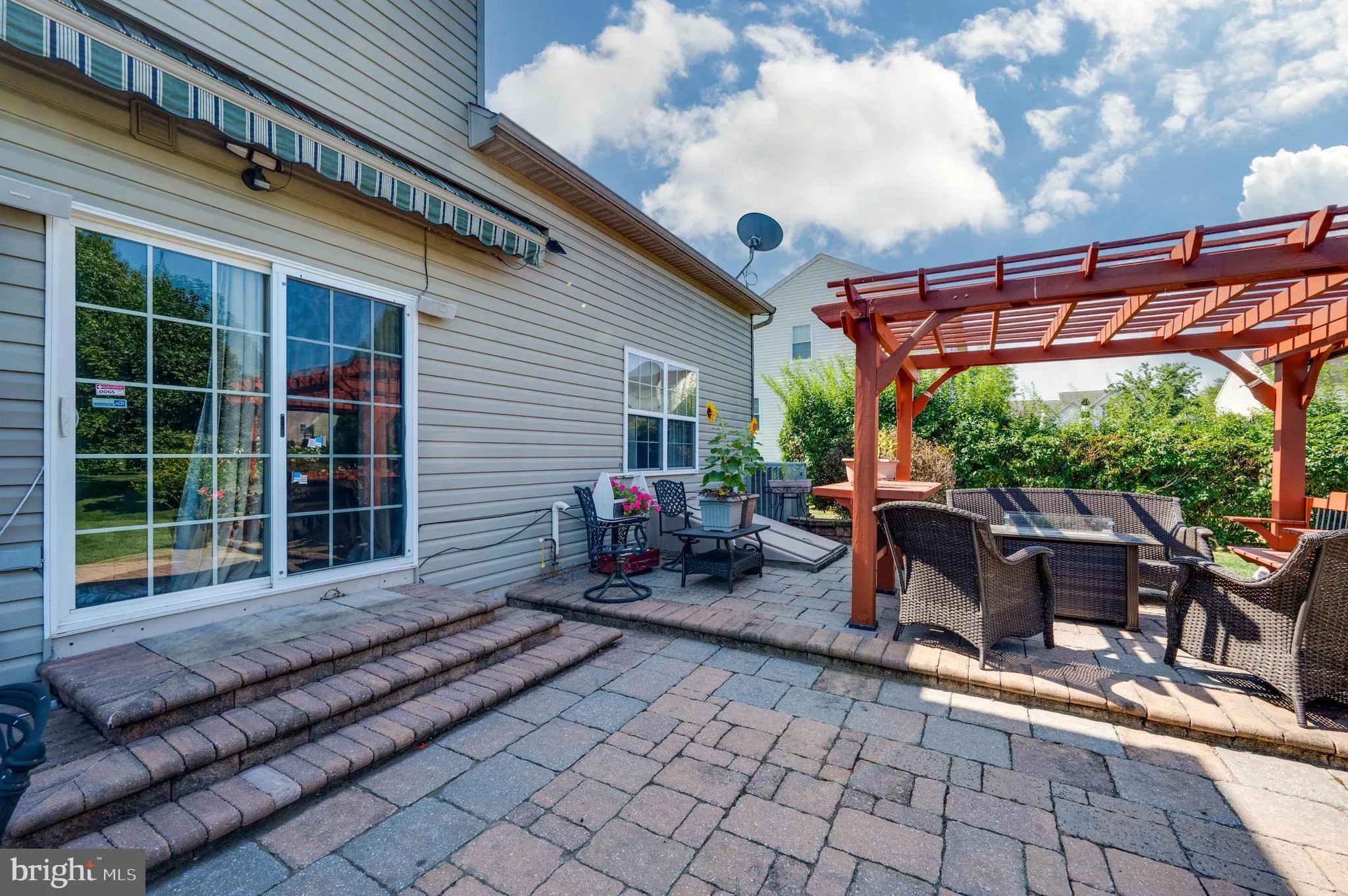 Blandon, Pennsylvania 19510, United States, 5 Bedrooms Bedrooms, ,4 BathroomsBathrooms,Residential,Pending,190914