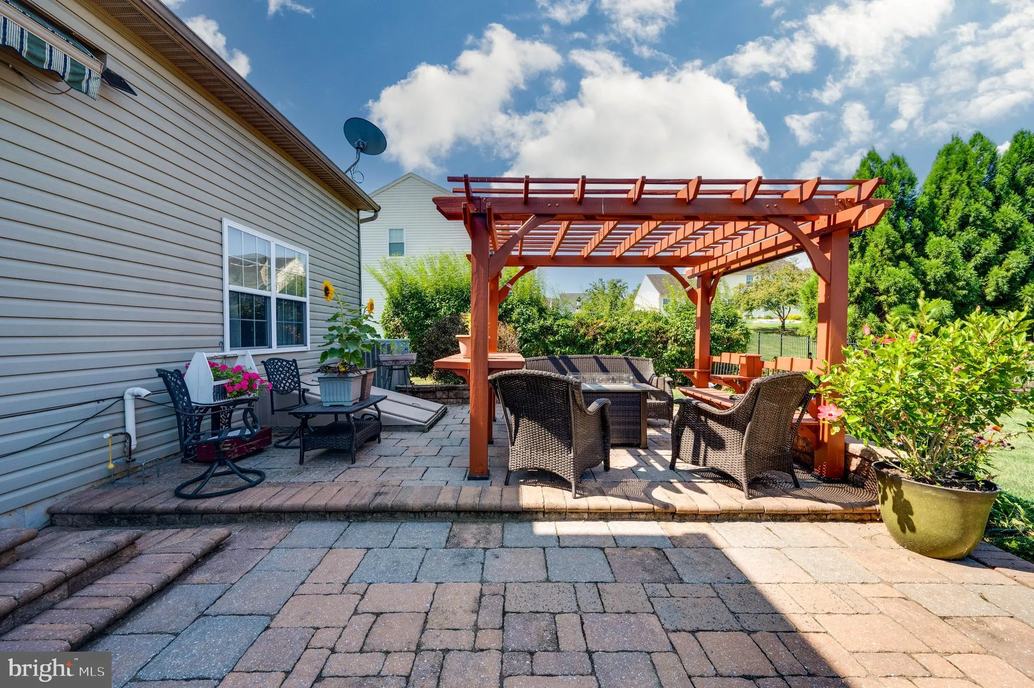 Blandon, Pennsylvania 19510, United States, 5 Bedrooms Bedrooms, ,4 BathroomsBathrooms,Residential,Pending,190914